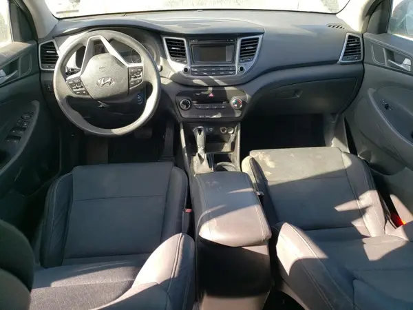 KM8J33A46GU233619 2016 HYUNDAI TUCSON - Image 8