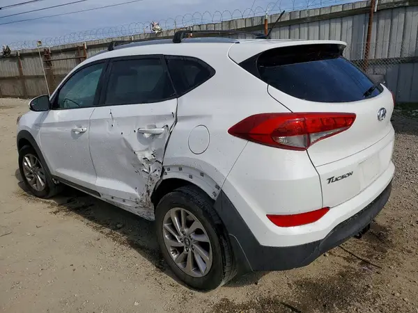 KM8J33A46GU237315 2016 HYUNDAI TUCSON - Image 2