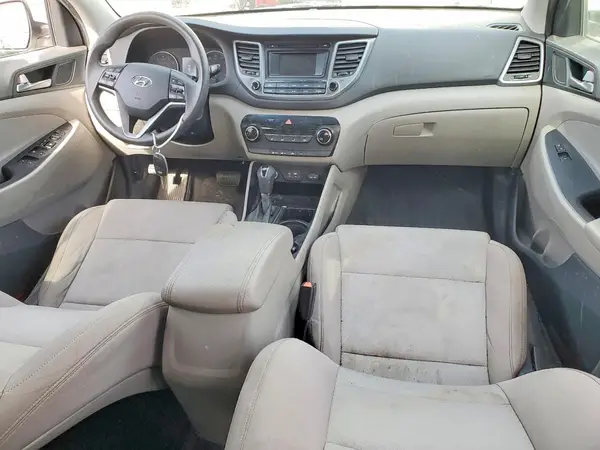 KM8J33A46GU237315 2016 HYUNDAI TUCSON - Image 8