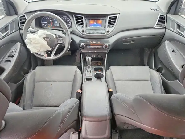 KM8J33A46GU242207 2016 HYUNDAI TUCSON - Image 8