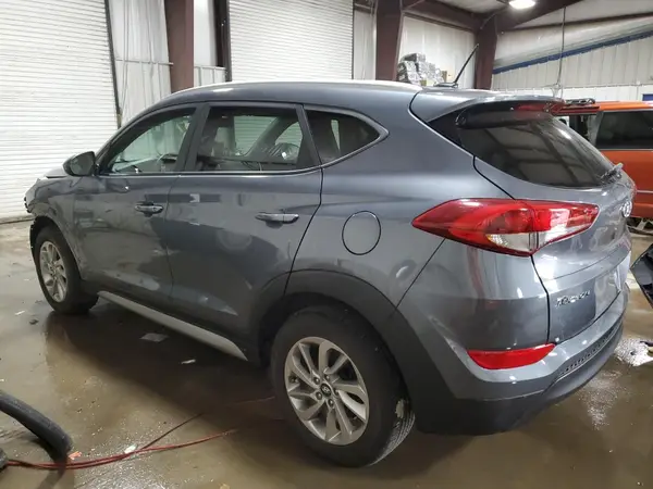 KM8J33A46HU253712 2017 HYUNDAI TUCSON - Image 2