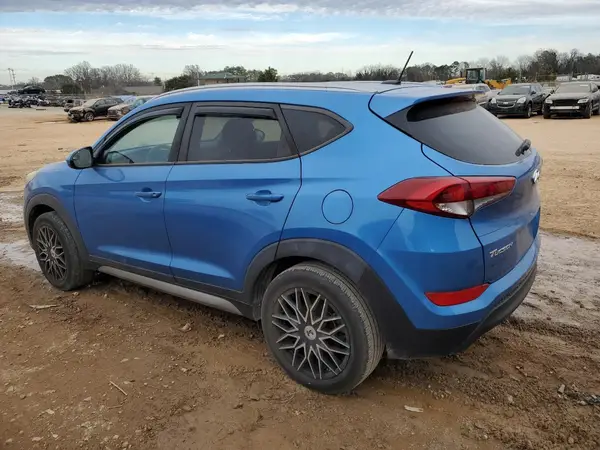KM8J33A46HU254472 2017 HYUNDAI TUCSON - Image 2