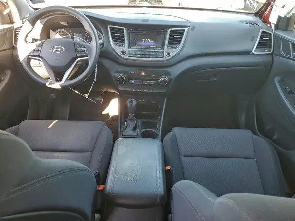 KM8J33A46HU295393 2017 HYUNDAI TUCSON - Image 8