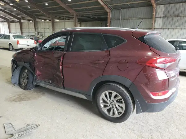 KM8J33A46HU331227 2017 HYUNDAI TUCSON - Image 2
