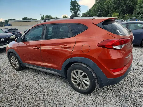 KM8J33A46HU341353 2017 HYUNDAI TUCSON - Image 2