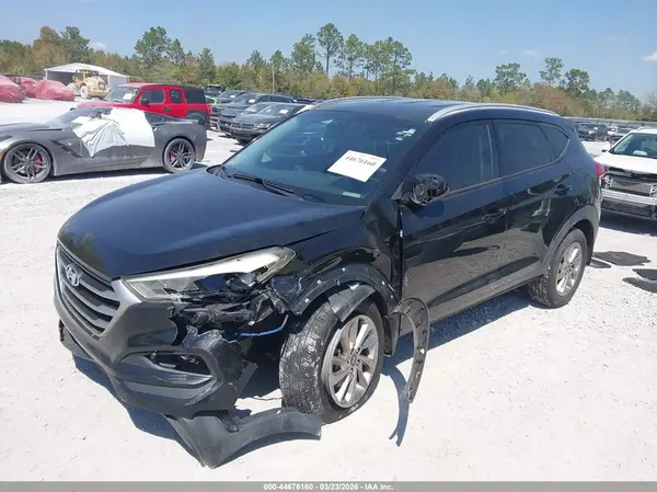 KM8J33A46HU342227 2017 HYUNDAI TUCSON - Image 2