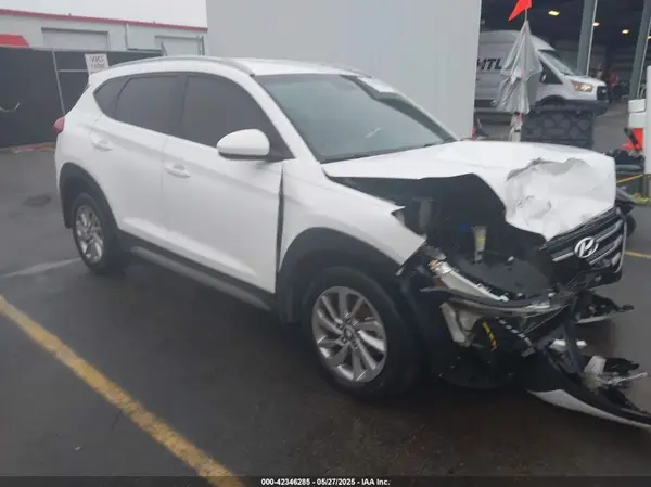 KM8J33A46HU343250 2017 HYUNDAI TUCSON - Image 1