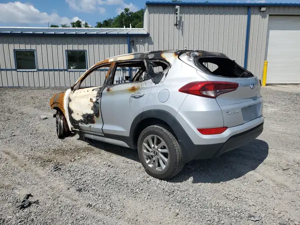 KM8J33A46HU365359 2017 HYUNDAI TUCSON - Image 2