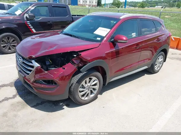 KM8J33A46HU433272 2017 HYUNDAI TUCSON - Image 2