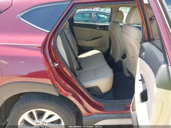 KM8J33A46HU433272 2017 HYUNDAI TUCSON - Image 8