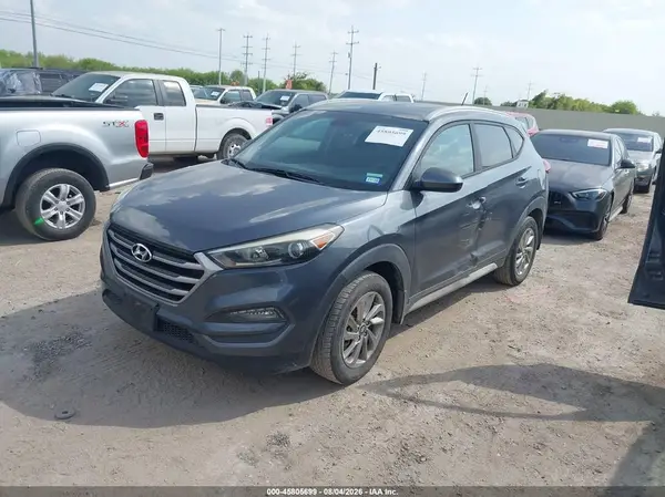 KM8J33A46HU462206 2017 HYUNDAI TUCSON - Image 2