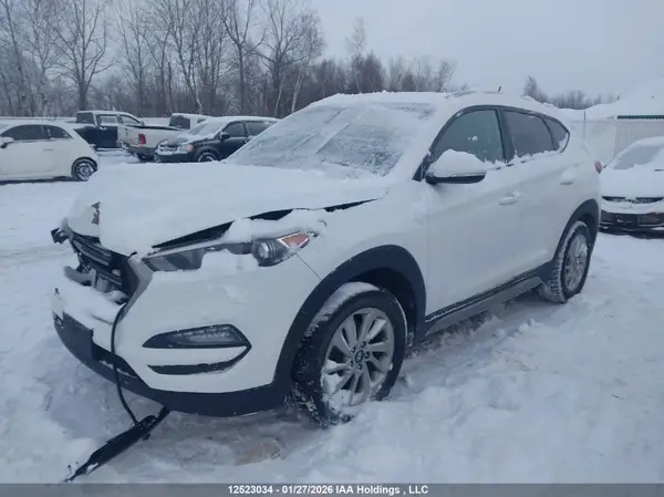 KM8J33A46HU478390 2017 HYUNDAI TUCSON - Image 2