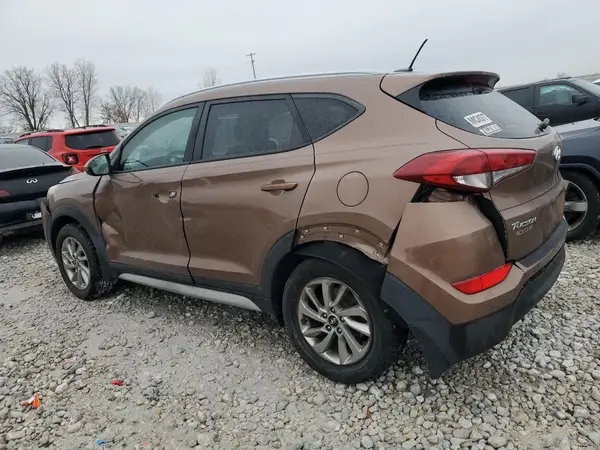 KM8J33A46HU478549 2017 HYUNDAI TUCSON - Image 2