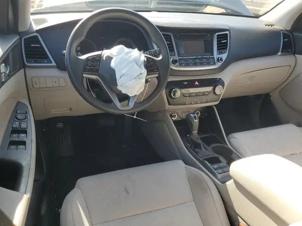KM8J33A46HU481144 2017 HYUNDAI TUCSON - Image 8