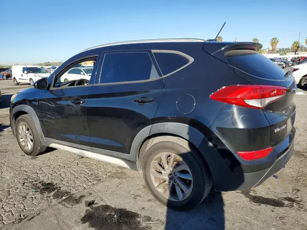 KM8J33A46HU507127 2017 HYUNDAI TUCSON - Image 2