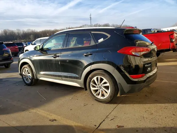 KM8J33A46HU519200 2017 HYUNDAI TUCSON - Image 2