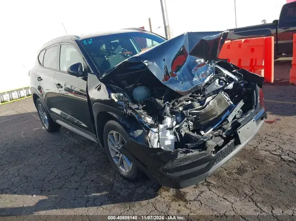 KM8J33A46HU565268 2017 HYUNDAI TUCSON - Image 1