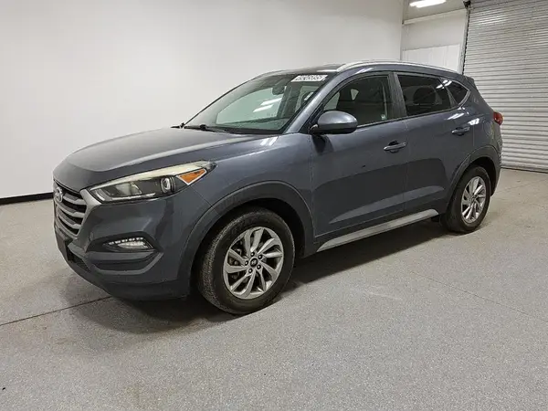 KM8J33A46JU600445 2018 HYUNDAI TUCSON - Image 1