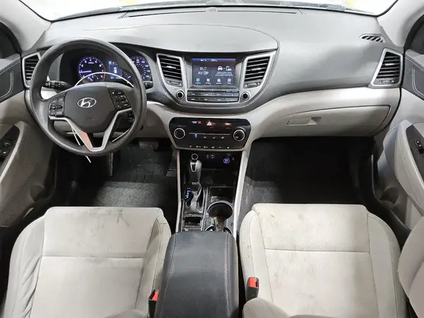 KM8J33A46JU600445 2018 HYUNDAI TUCSON - Image 8