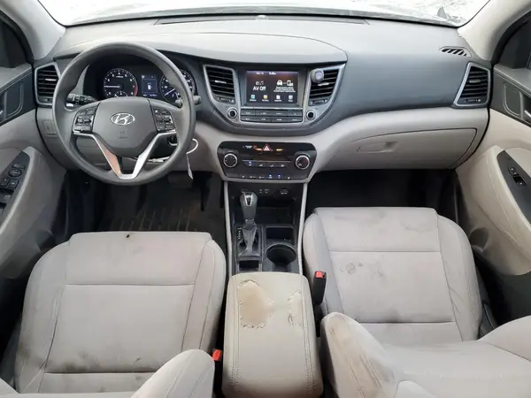 KM8J33A46JU606424 2018 HYUNDAI TUCSON - Image 8