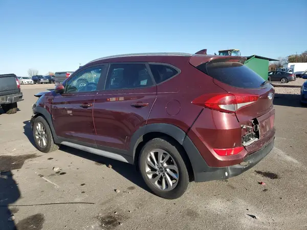 KM8J33A46JU621120 2018 HYUNDAI TUCSON - Image 2