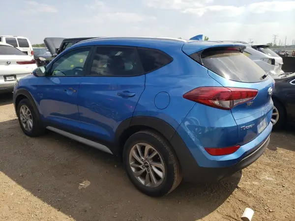 KM8J33A46JU648608 2018 HYUNDAI TUCSON - Image 2