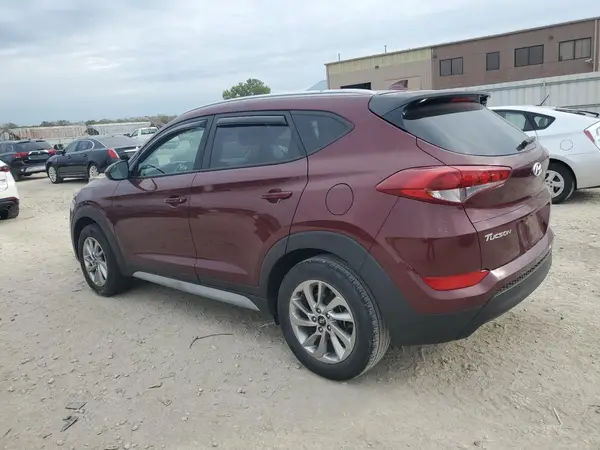 KM8J33A46JU650083 2018 HYUNDAI TUCSON - Image 2