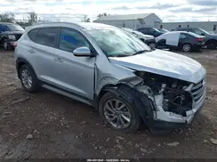 KM8J33A46JU670866 2018 HYUNDAI TUCSON