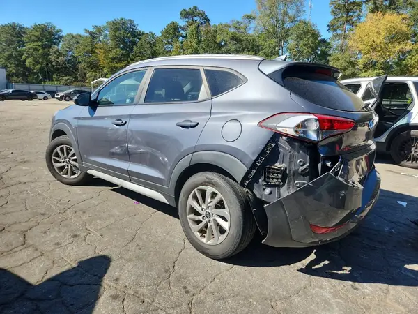 KM8J33A46JU672696 2018 HYUNDAI TUCSON - Image 2