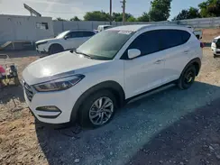 KM8J33A46JU684606 2018 HYUNDAI TUCSON