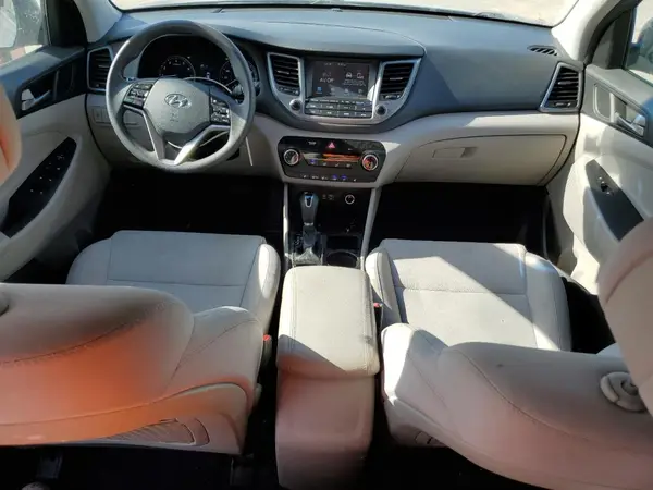 KM8J33A46JU691314 2018 HYUNDAI TUCSON - Image 8