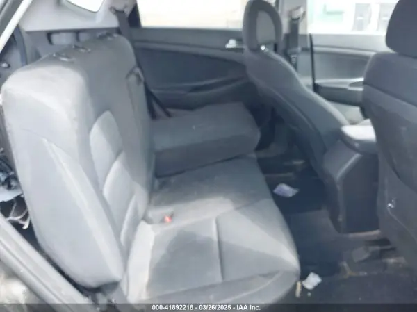 KM8J33A46JU691863 2018 HYUNDAI TUCSON - Image 8