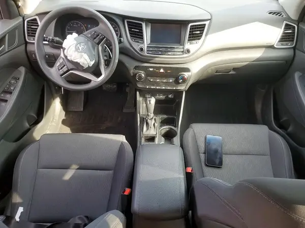 KM8J33A46JU694570 2018 HYUNDAI TUCSON - Image 8