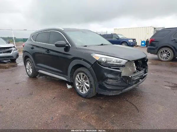 KM8J33A46JU698005 2018 HYUNDAI TUCSON - Image 1