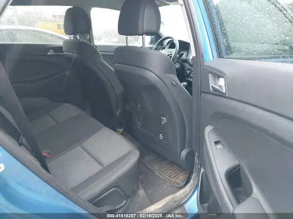KM8J33A46JU707656 2018 HYUNDAI TUCSON - Image 8