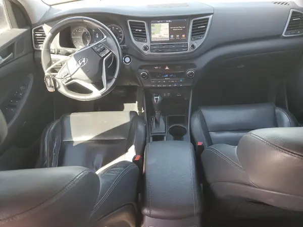 KM8J33A46JU714333 2018 HYUNDAI TUCSON - Image 8