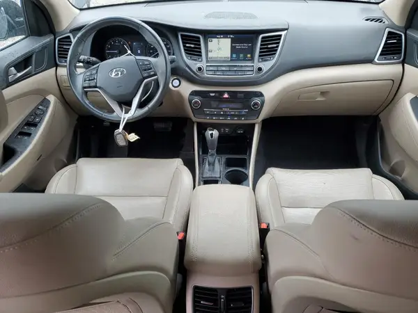 KM8J33A46JU716843 2018 HYUNDAI TUCSON - Image 8
