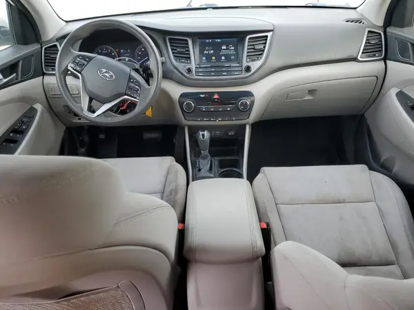KM8J33A46JU763953 2018 HYUNDAI TUCSON - Image 8