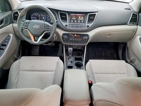 KM8J33A46JU792112 2018 HYUNDAI TUCSON - Image 8