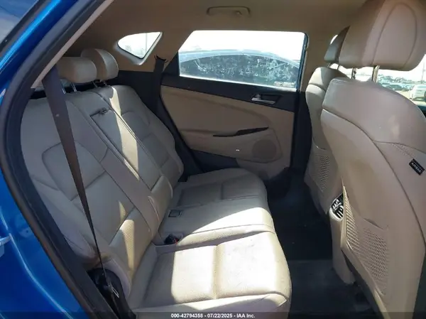 KM8J33A46JU831894 2018 HYUNDAI TUCSON - Image 8