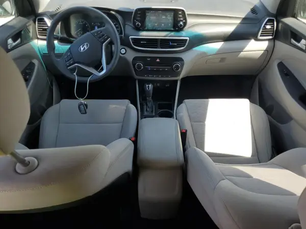 KM8J33A46KU011171 2019 HYUNDAI TUCSON - Image 8