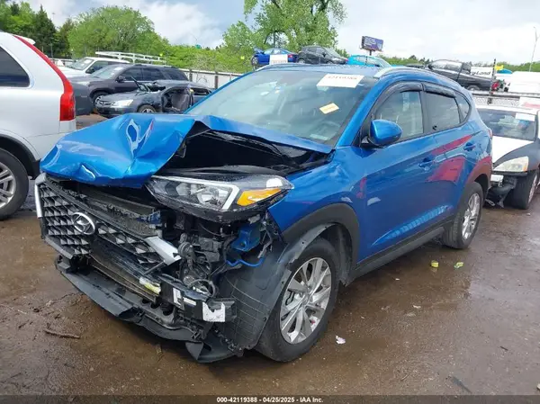 KM8J33A46KU025569 2019 HYUNDAI TUCSON - Image 2