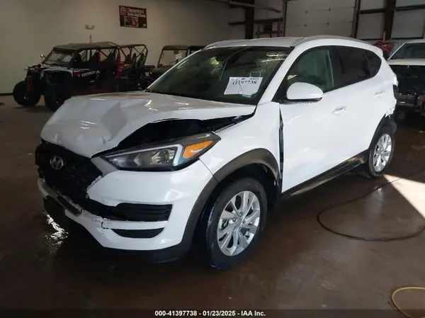 KM8J33A46KU066106 2019 HYUNDAI TUCSON - Image 2