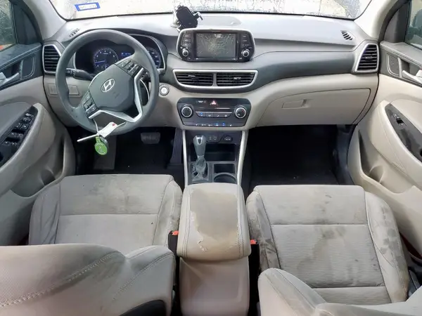 KM8J33A46KU905512 2019 HYUNDAI TUCSON - Image 8