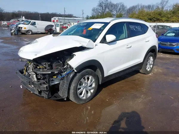 KM8J33A46LU095185 2020 HYUNDAI TUCSON - Image 2