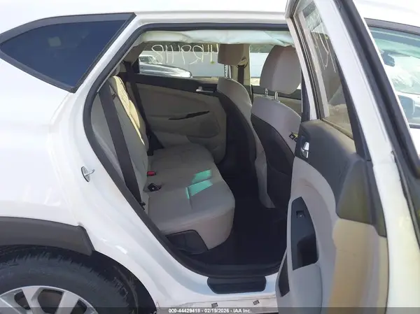 KM8J33A46LU095185 2020 HYUNDAI TUCSON - Image 8