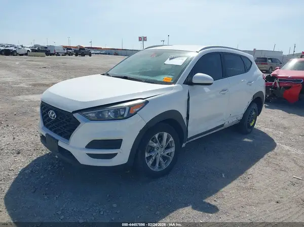 KM8J33A46LU114995 2020 HYUNDAI TUCSON - Image 2