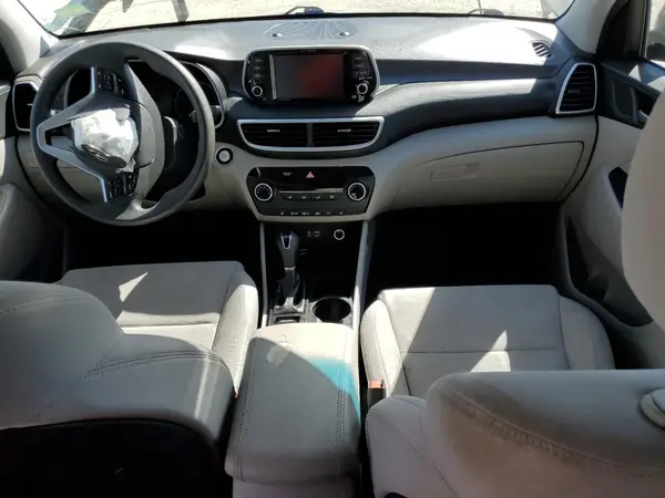 KM8J33A46LU121753 2020 HYUNDAI TUCSON - Image 8