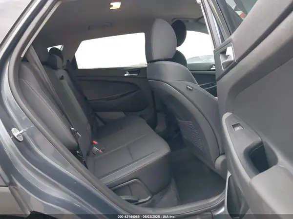KM8J33A46LU129707 2020 HYUNDAI TUCSON - Image 8