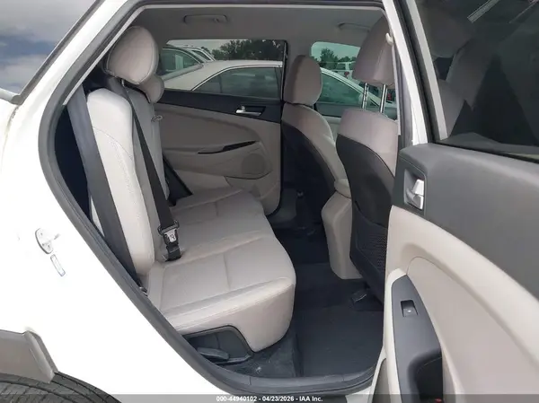KM8J33A46LU206141 2020 HYUNDAI TUCSON - Image 8